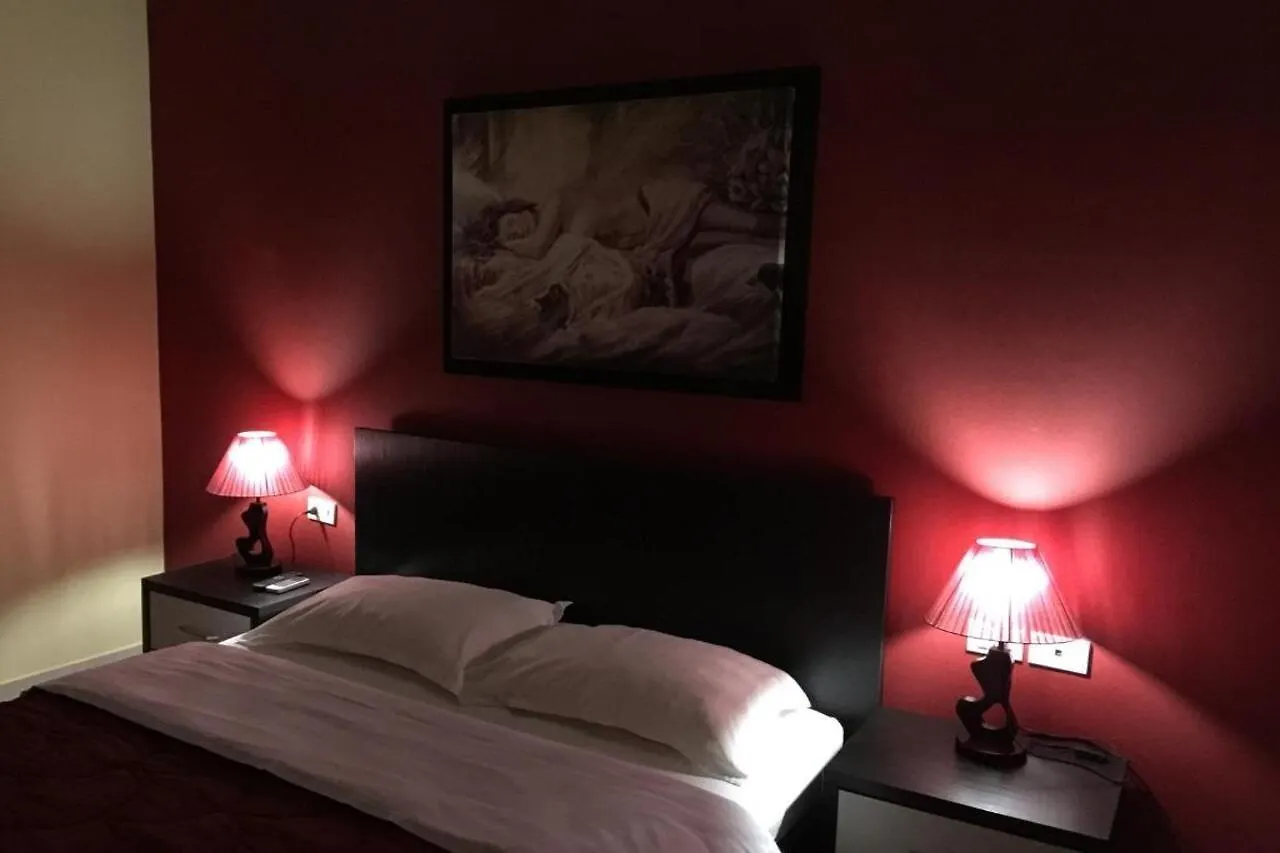 Haris Hotel Vlore Albania