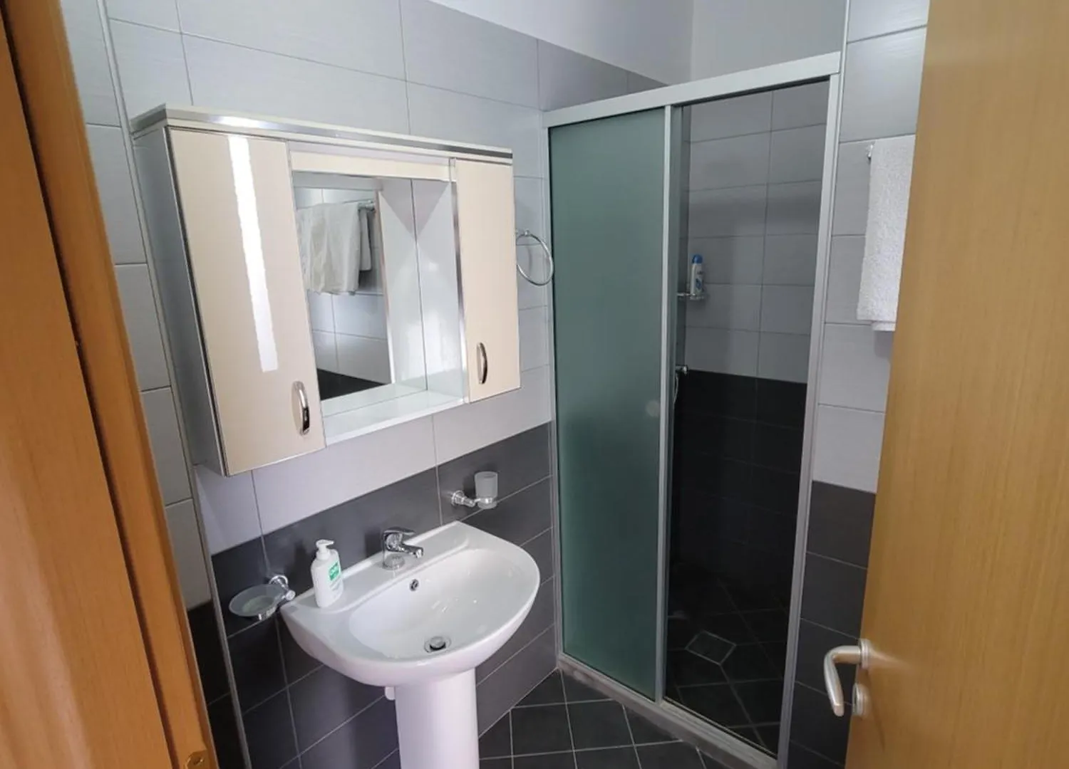Haris Hotel Vlore