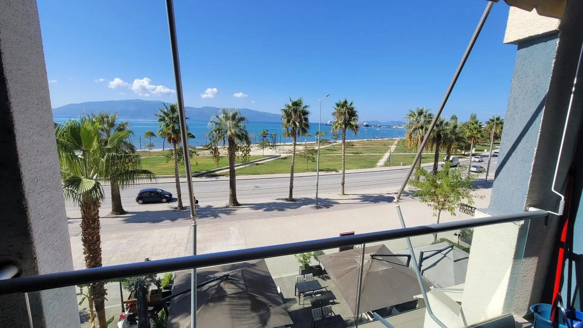 Haris Hotel Vlore 3*,  Albania