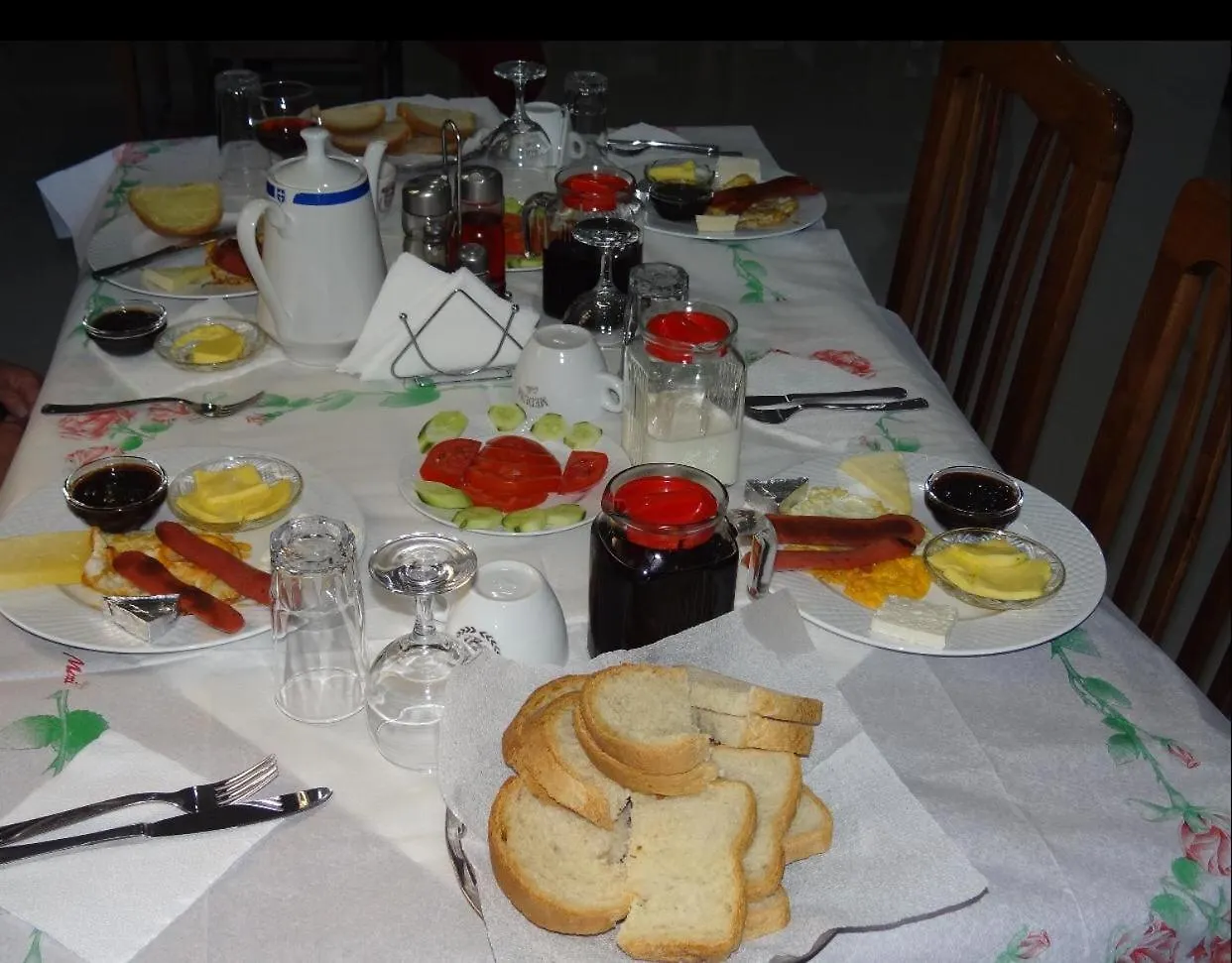 Haris Hotel Vlore 3*,