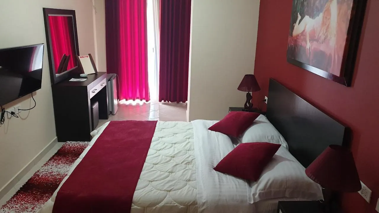 Haris Hotel Vlore 3*,